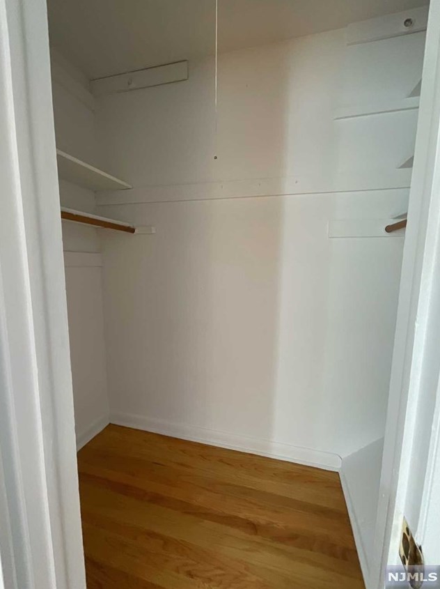 613 2 Ave, Lyndhurst NJ 07071-1219 exterior