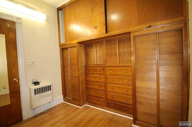41-5 Irving St, Jersey City NJ  07307-2545 exterior