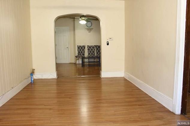 41-5 Irving St, Jersey City NJ  07307-2545 exterior