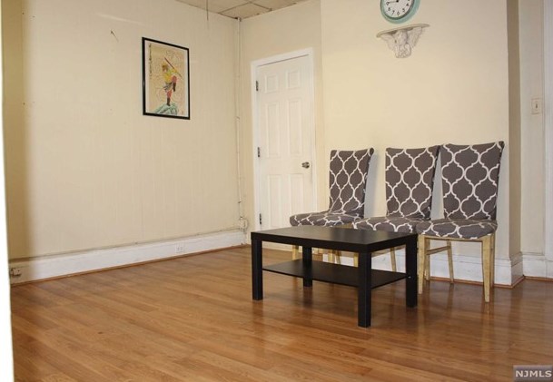 41-5 Irving St, Jersey City NJ  07307-2545 exterior