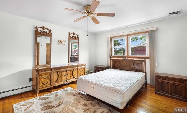 379 Washington Ave, Rutherford NJ  07070-1041 exterior