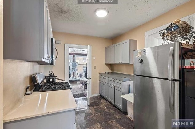 25 Franklin Pl, Rutherford NJ 07070-1707 exterior