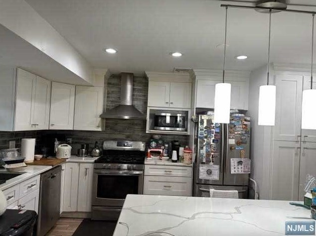 2424 Poplar St, Union Center NJ  07083-6513 exterior