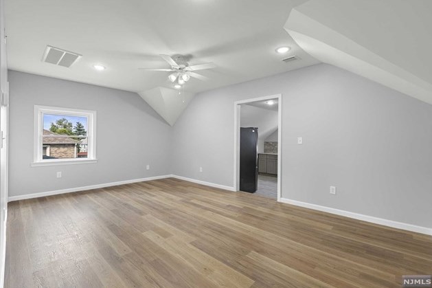 602 Belgrove Dr #3, Kearny, NJ 07032