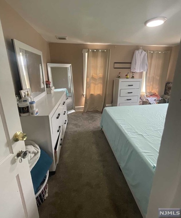 140 Broadway, Pennsville NJ 08070-1418 exterior