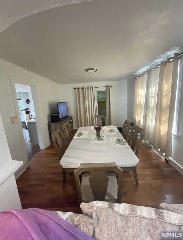 140 Broadway, Pennsville NJ 08070-1418 exterior