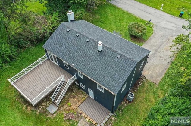 28 Longview Ln, Hardyston NJ  07419-1918 exterior