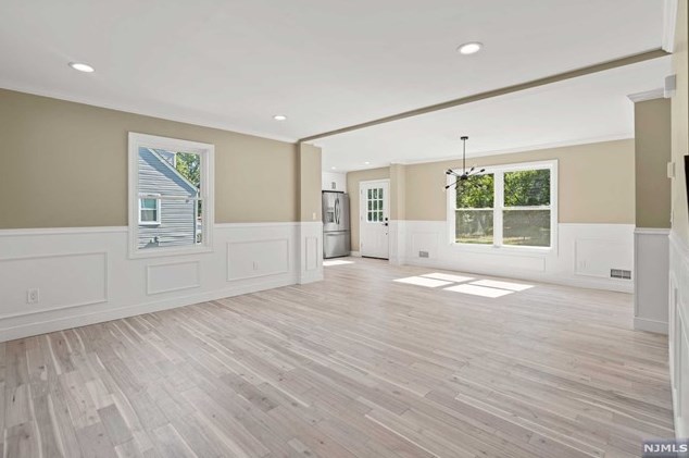 148 Valley Rd, Wayne NJ  07470-3949 exterior