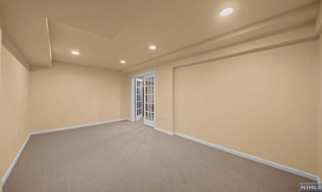 167 Graham Ave, Paterson NJ  07508-2961 exterior