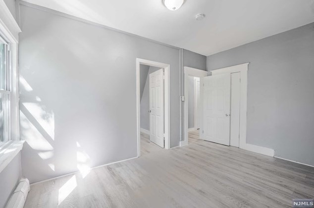 18 Shanley Ave, Newark NJ  07108-1604 exterior