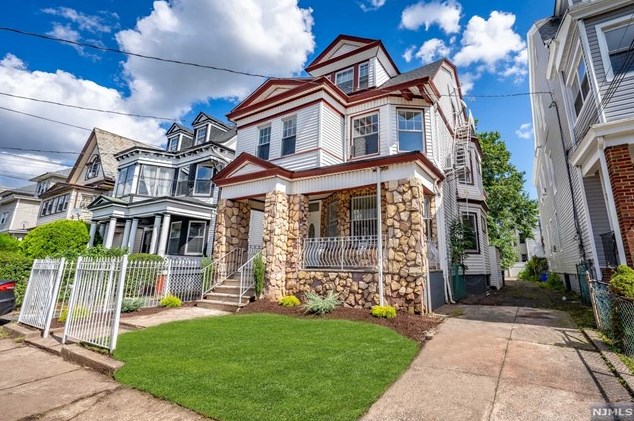 28 Baldwin Ave, Newark NJ  07108-1507 exterior