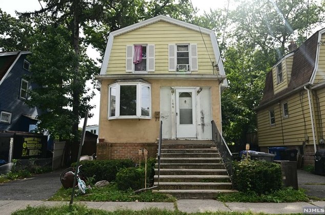 166 3rd St, Englewood, NJ 07631