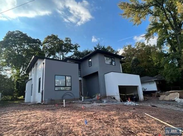 129 Lylewood Dr, Tenafly NJ  07670-1908 exterior