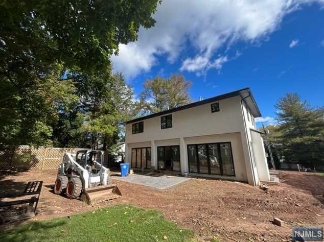 129 Lylewood Dr, Tenafly NJ  07670-1908 exterior