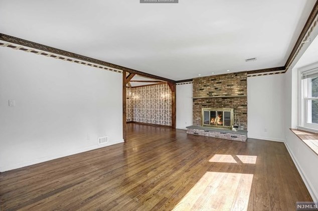 66 Washington Ave, Hillsdale NJ  07642-2840 exterior