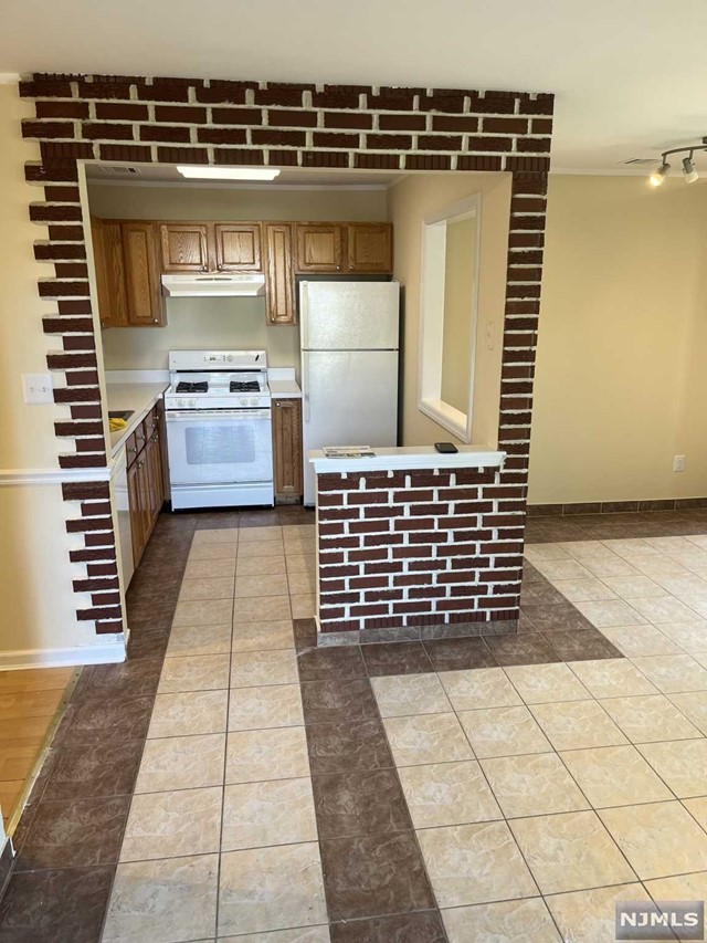 201 Cambridge Ct, Clifton, NJ 07014 MLS 23032794 Coldwell Banker