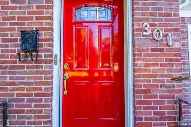 301 Maywood Ave, Maywood, NJ 07607