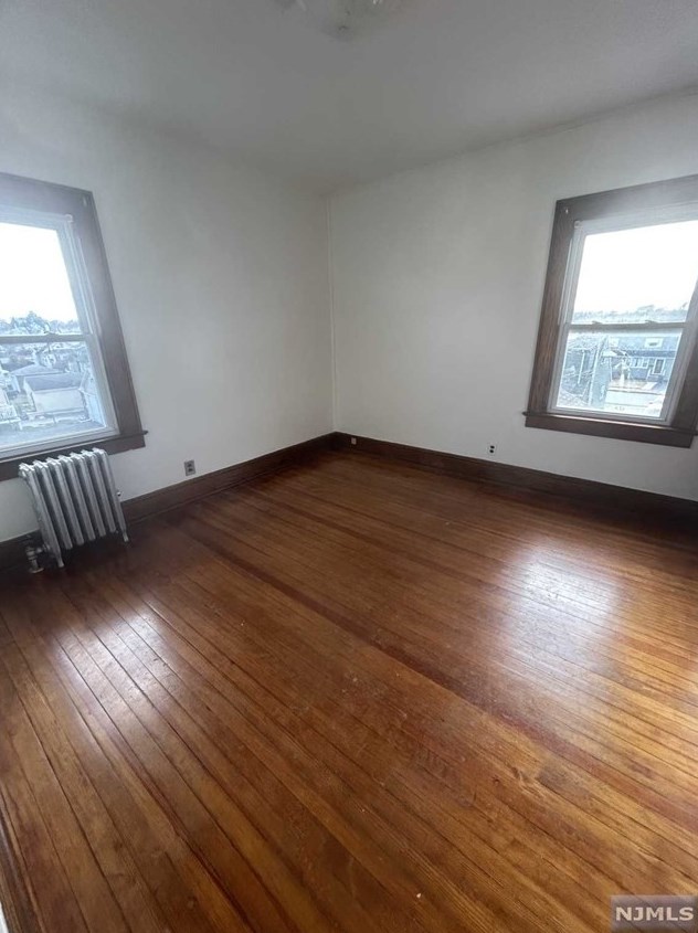 673 Paulison Ave, Clifton NJ  07011-4127 exterior