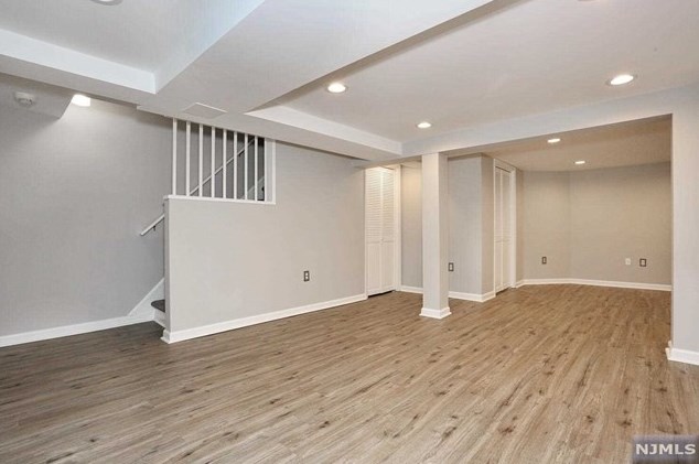 86 Chestnut St, Midland Pk NJ  07432-1514 exterior