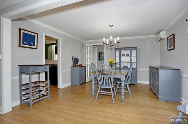 86 Chestnut St, Midland Pk NJ  07432-1514 exterior