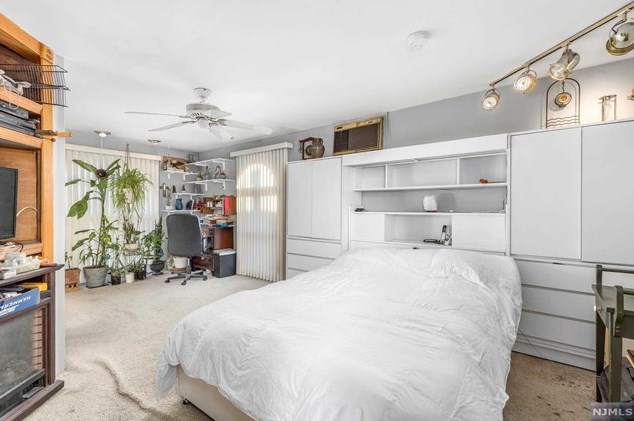 12 Eastern Way, Rutherford NJ  07070-2116 exterior