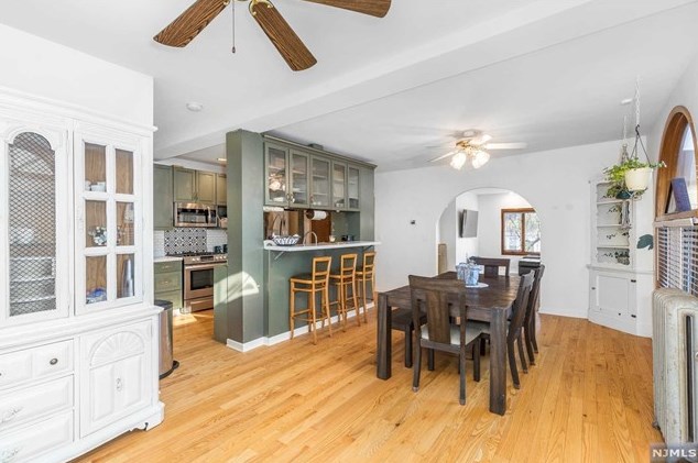 12 Eastern Way, Rutherford NJ  07070-2116 exterior