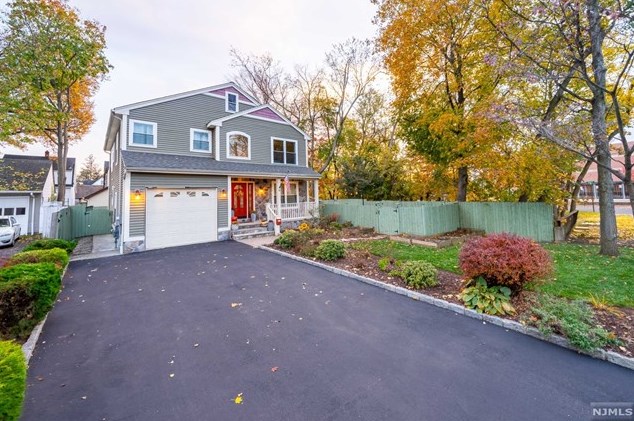 10 New Jersey Ave, Bergenfield NJ  07621-1325 exterior