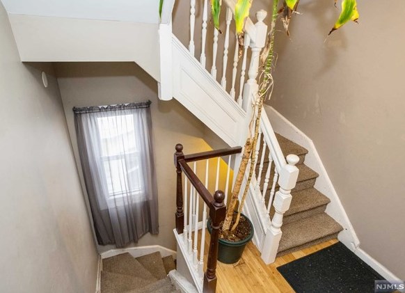 19 Farley Ave, Newark NJ  07108-1509 exterior