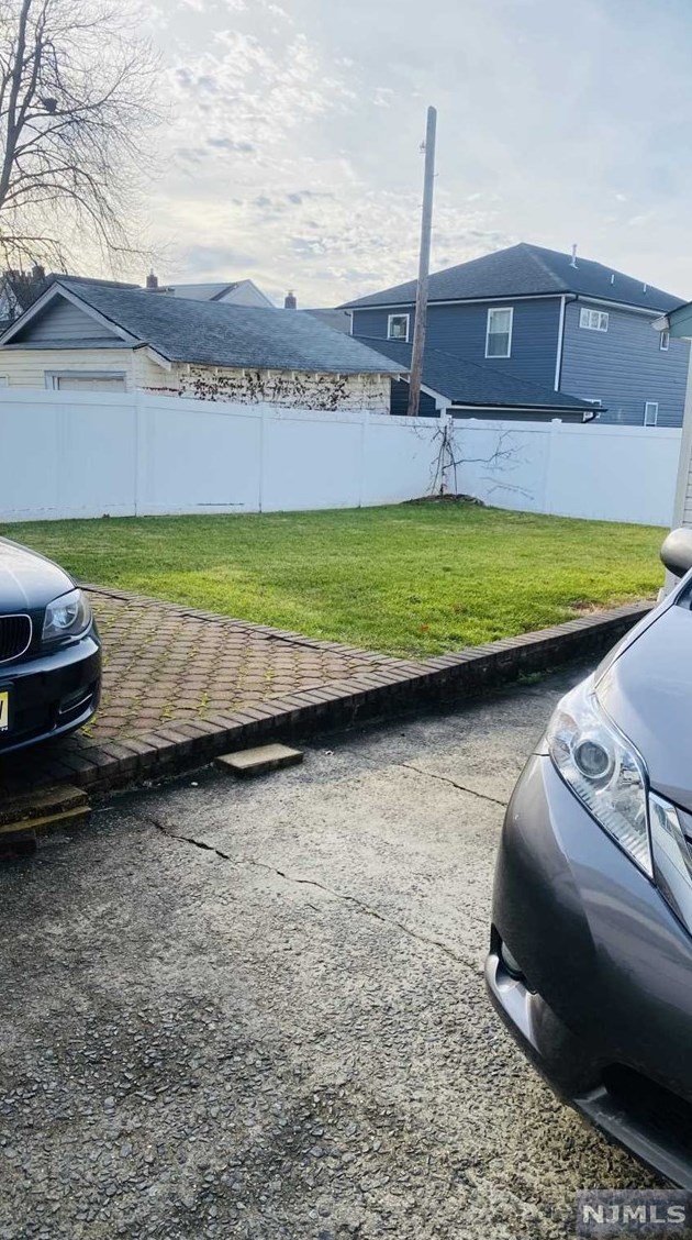 185 Floyd St, Belleville NJ 07109-2807 exterior