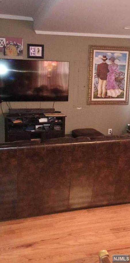 15 John St, West Milford Lakes NJ  07480-2138 exterior