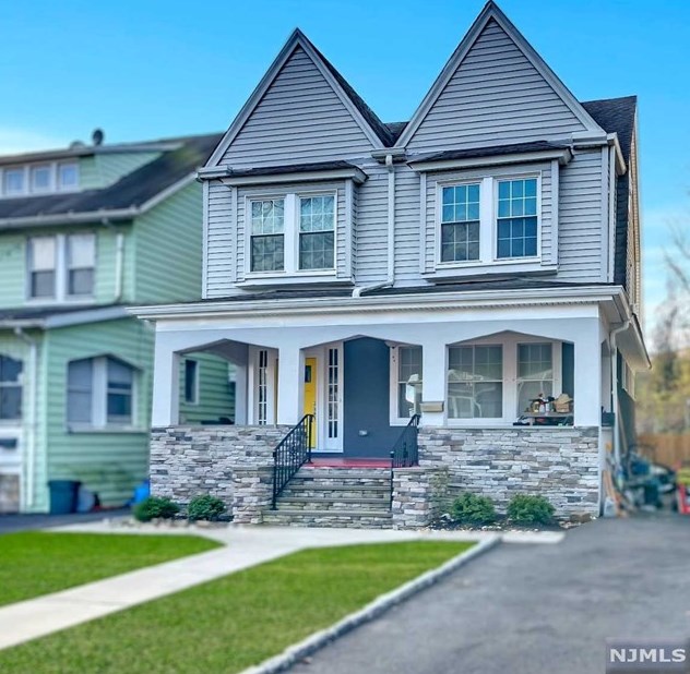 279 Rutledge Ave, East Orange NJ  07017-4605 exterior