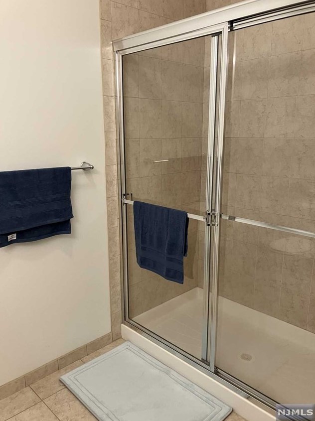 3107 Cory Ln, Elmwood Park NJ  07407 exterior