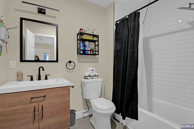 19 Becker Ter, Irvington NJ 07111-1311 exterior