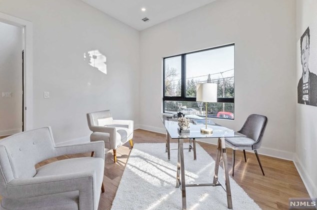 129 Lylewood Dr, Tenafly NJ  07670-1908 exterior