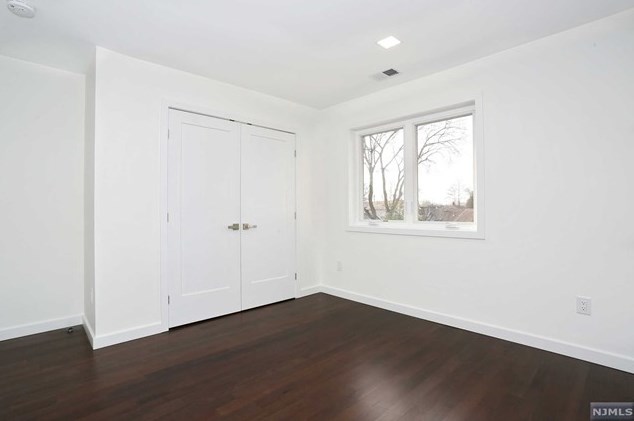 262 Wilson St, Hackensack NJ  07601-3024 exterior