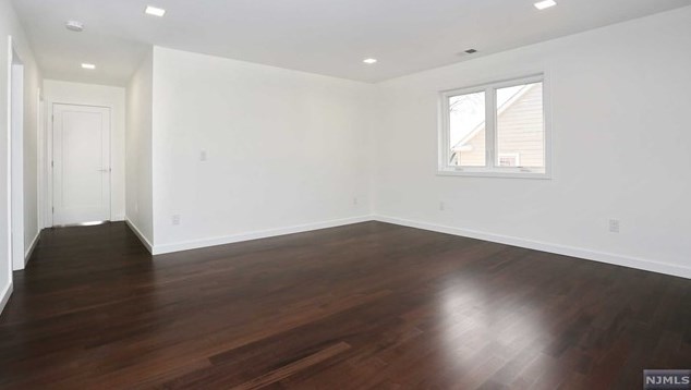 262 Wilson St, Hackensack NJ  07601-3024 exterior