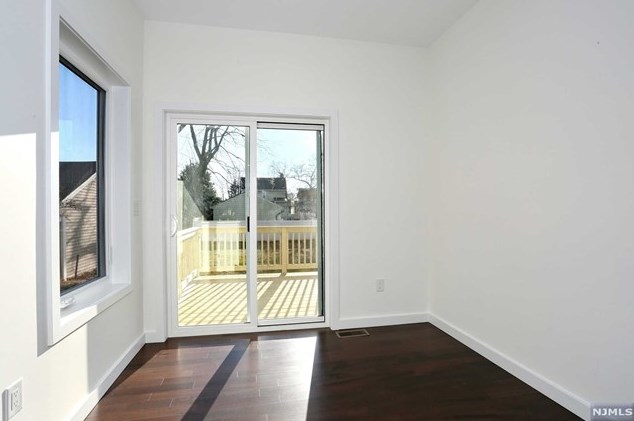 262 Wilson St, Hackensack NJ  07601-3024 exterior