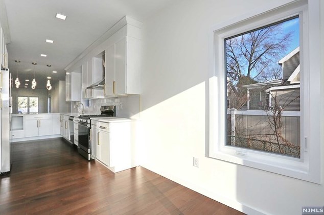 262 Wilson St, Hackensack NJ  07601-3024 exterior