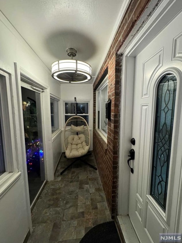 147 Bedford Ave, Teaneck NJ  07666-5904 exterior