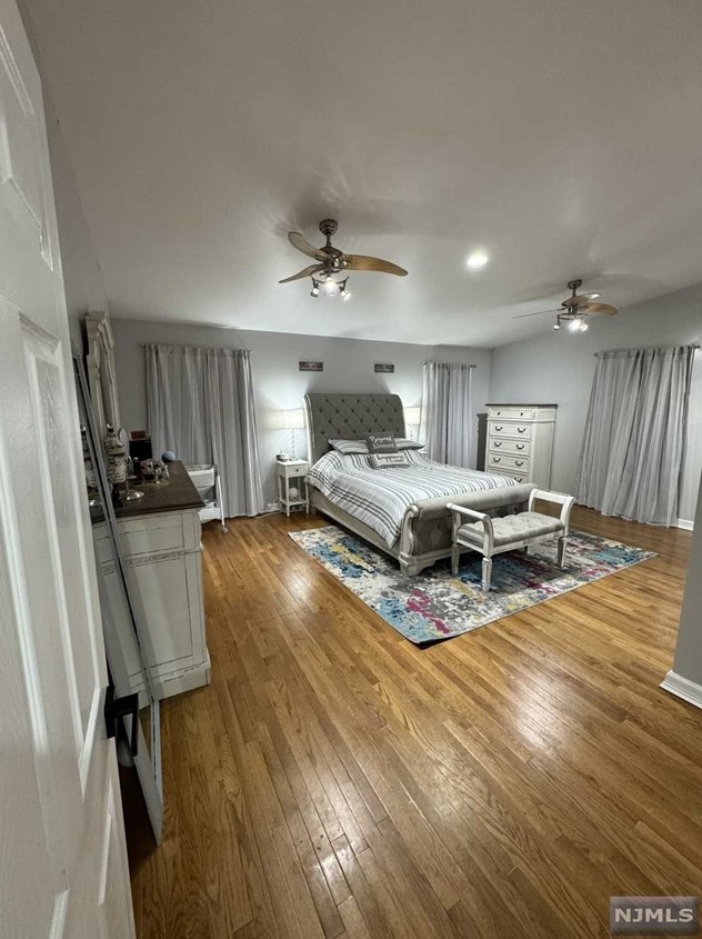 147 Bedford Ave, Teaneck NJ  07666-5904 exterior