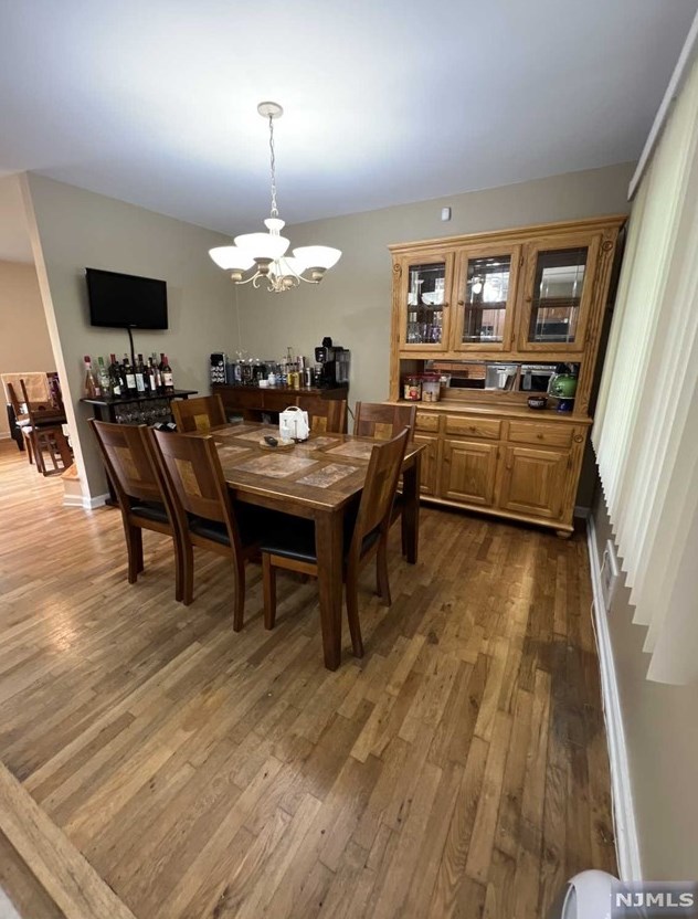 12 Warren Pl, West Milford NJ  07480-1134 exterior