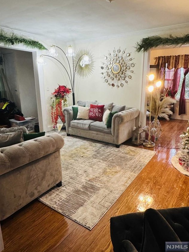 115 Hillside Ave, Teaneck NJ  07666-4008 exterior