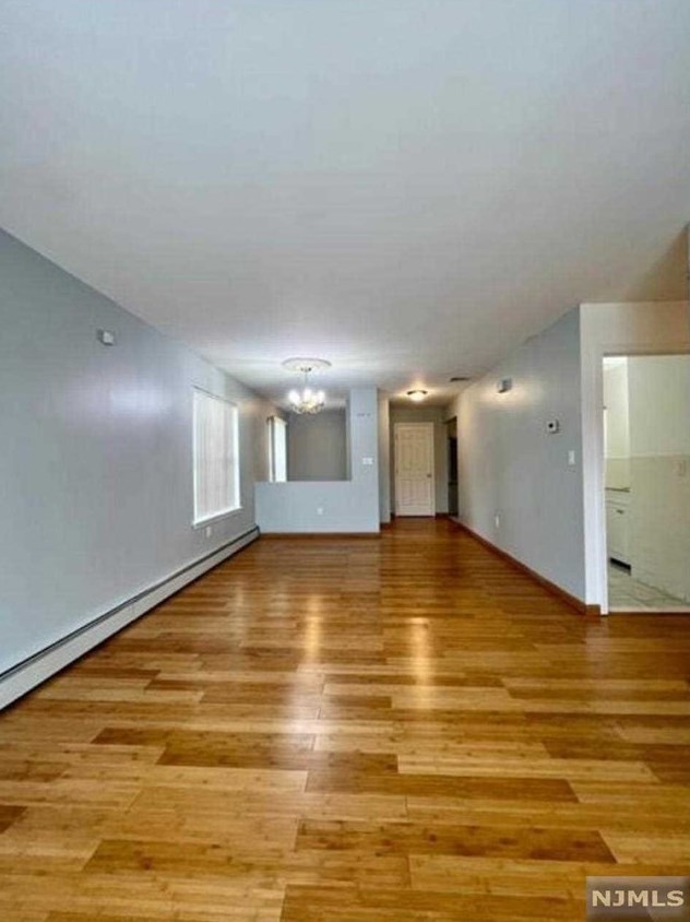 271 Hamilton Pl, Hackensack NJ  07601-3614 exterior