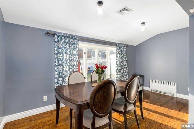 50 Crane Ave, Rutherford NJ  07070-2536 exterior