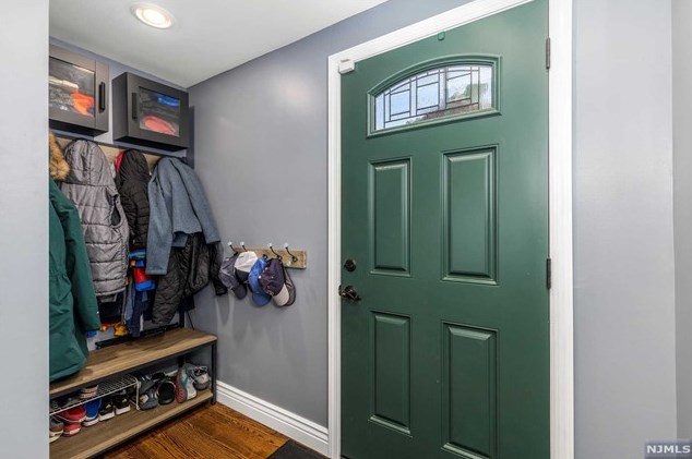 50 Crane Ave, Rutherford NJ  07070-2536 exterior