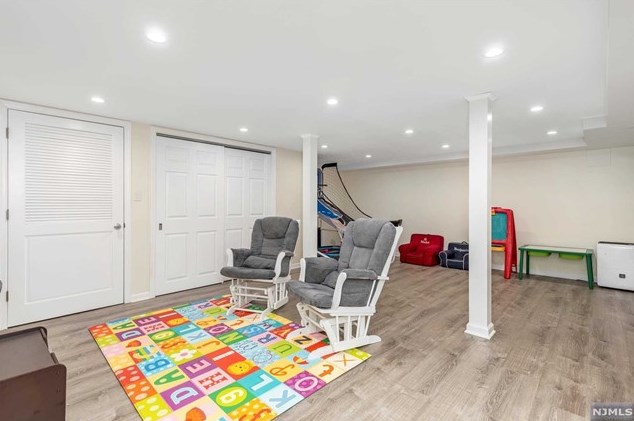 50 Crane Ave, Rutherford NJ  07070-2536 exterior