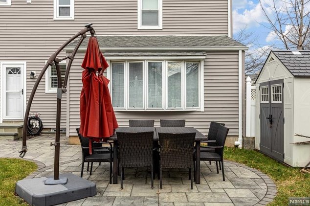 50 Crane Ave, Rutherford NJ  07070-2536 exterior