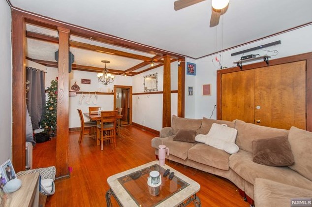 451 Hazel St, Clifton NJ  07011-2818 exterior