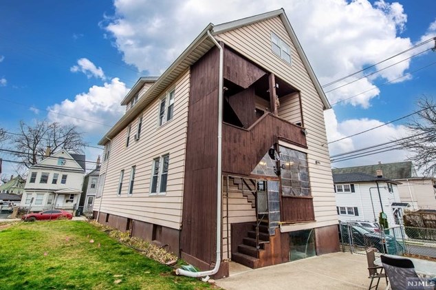 451 Hazel St, Clifton NJ  07011-2818 exterior