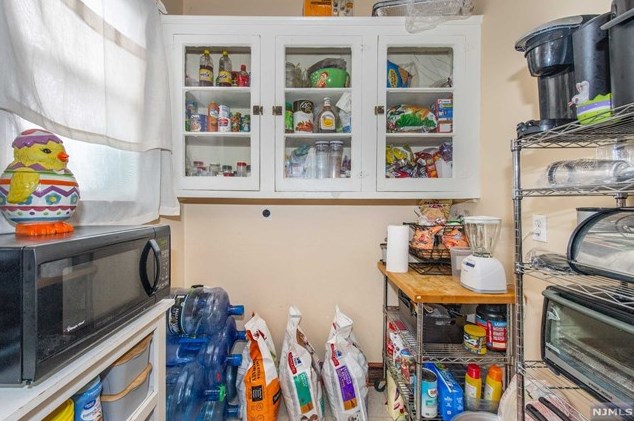 451 Hazel St, Clifton NJ  07011-2818 exterior